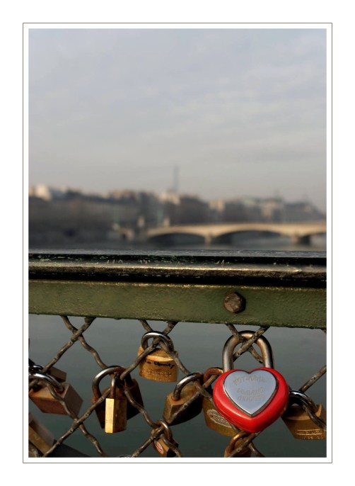 cadenas d'amour Pont des Arts Paris