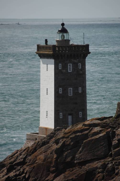 Pointe de Kermorvan, ensemble fortifié et phare, le Conquet