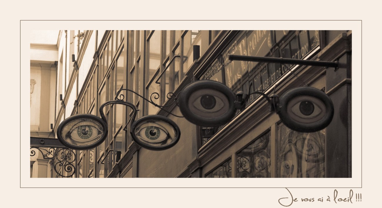 IMGP4031_enseignes passage du grand cerf Paris_DxO