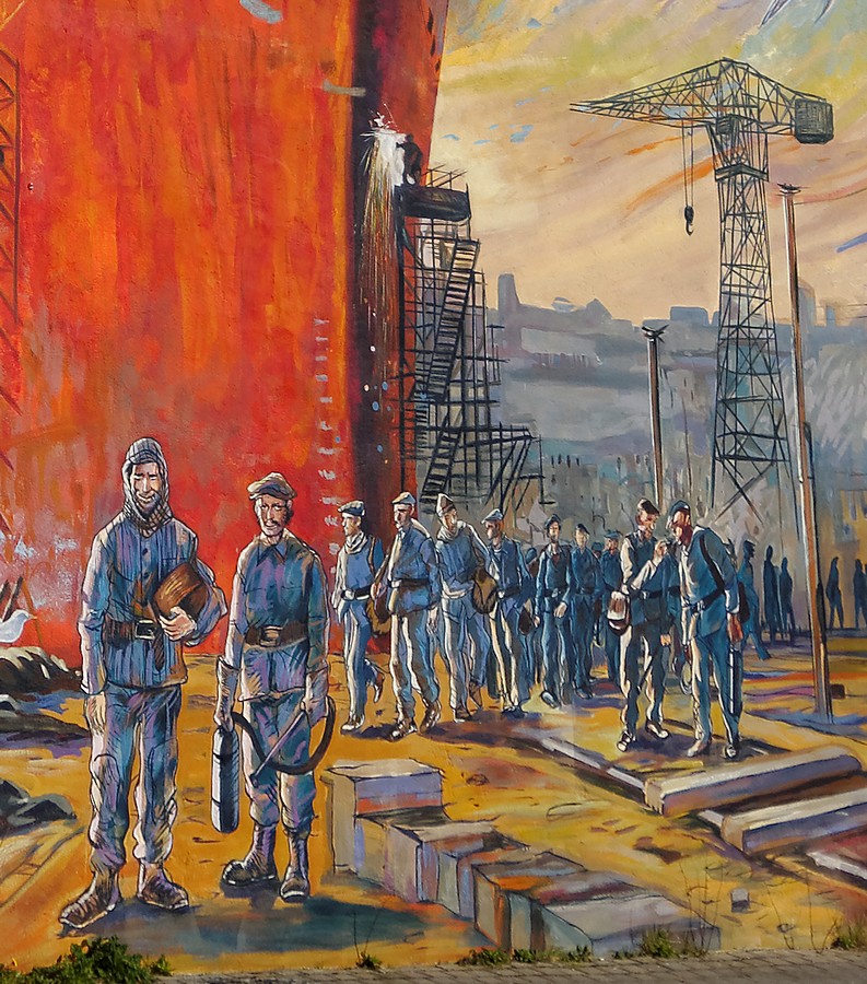 détail fresque au 123 rue Anatole France à Brest - projet de Benjamen Flao l'Arsenal et la consturction navale