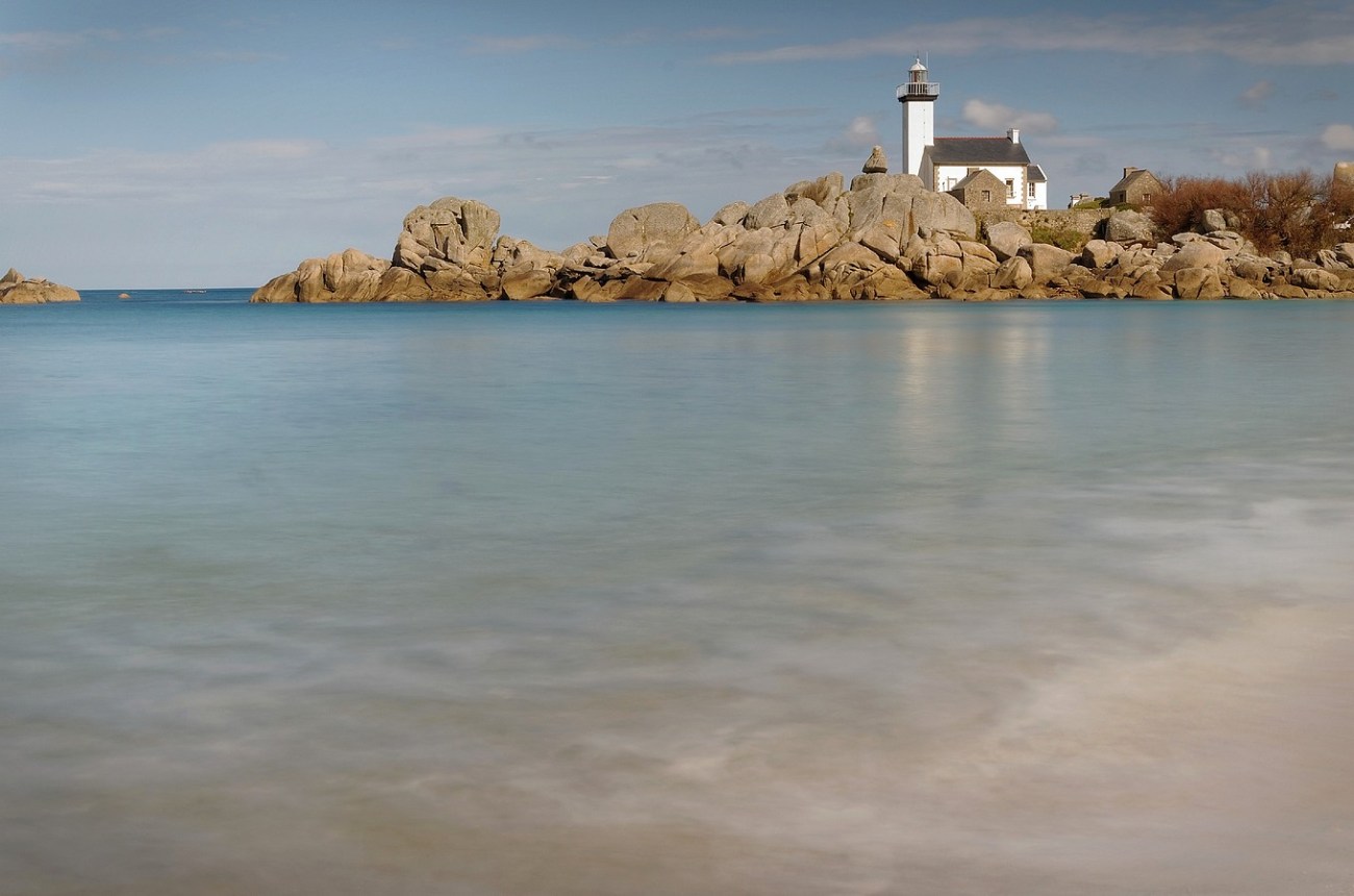 phare de Pontusval en pose longue