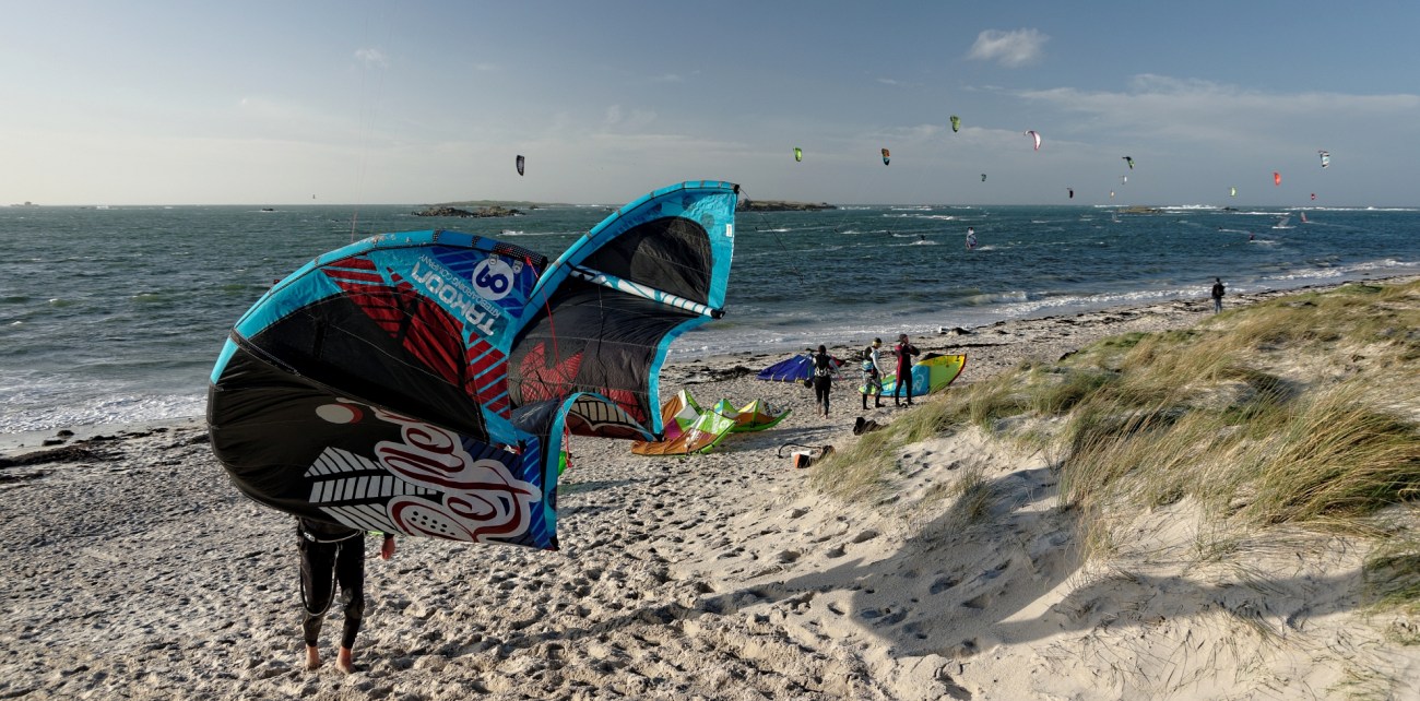 kite-surf, voile,  dunes Ste-Marguerite, Landeda, finistère, bretagne, 