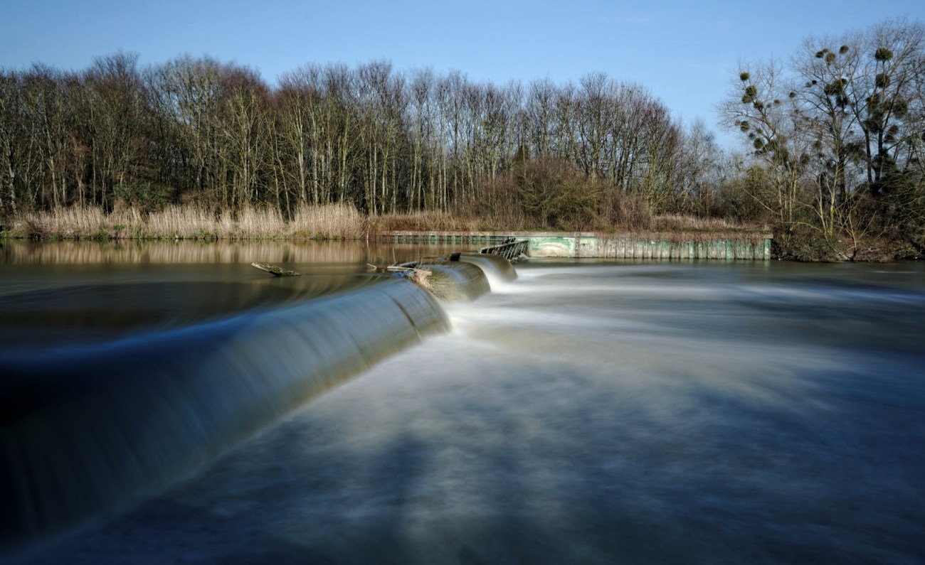 barrage de l'île de la Dérivation, Carrières sous Poissy, pose  longue, la Seine, 