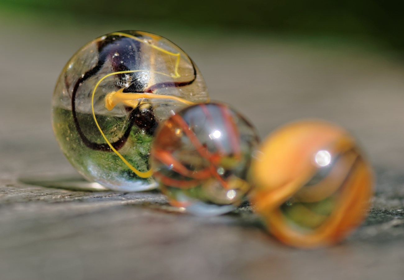 nature morte, billes