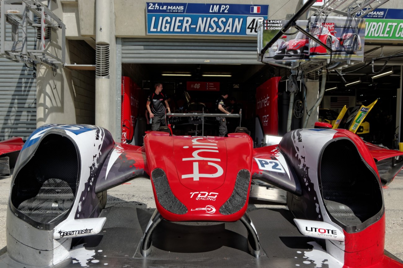 paddocks, stand 24 h du mans, 24 heures du Mans, courses automobiles, circuit 24 heures du Mans,