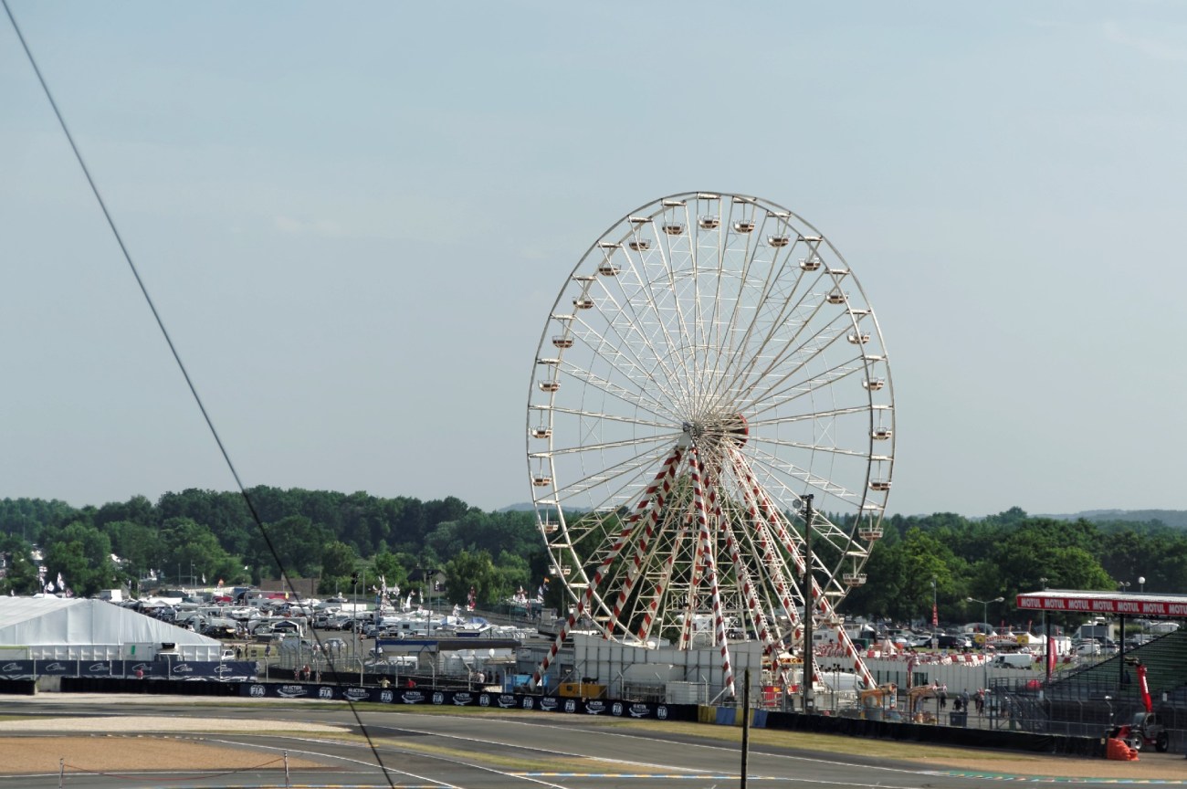 la grande roue des 24 h du mans, 24 heures du Mans, courses automobiles, circuit 24 heures du Mans,