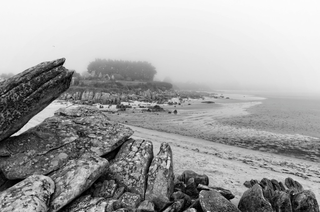 Barrachou,  baie de Guissény, brume, finistère, bretagne 