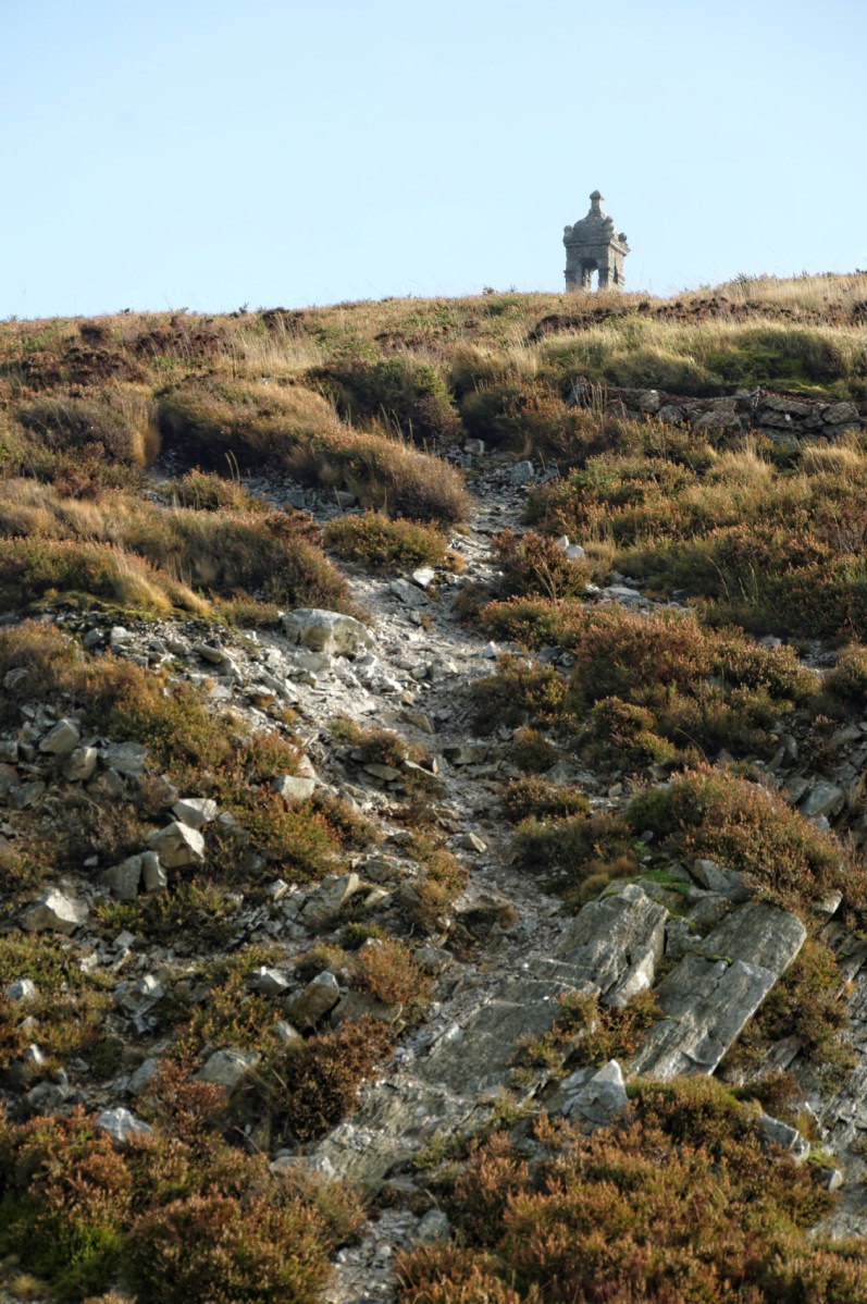 chapelle Mont Saint-Michel de Braspart, monts d'Arrée, bretagne, finistère chapelle Mont Saint-Michel de Braspart, monts d'Arrée, bretagne, finistère