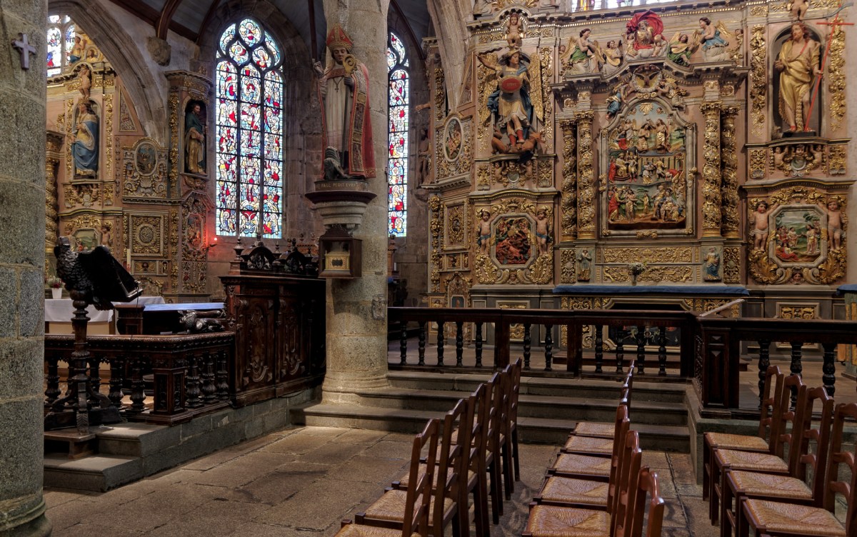 Le retable de Saint-Jean-Baptiste église Notre Dame à Lampaul Guimiliau