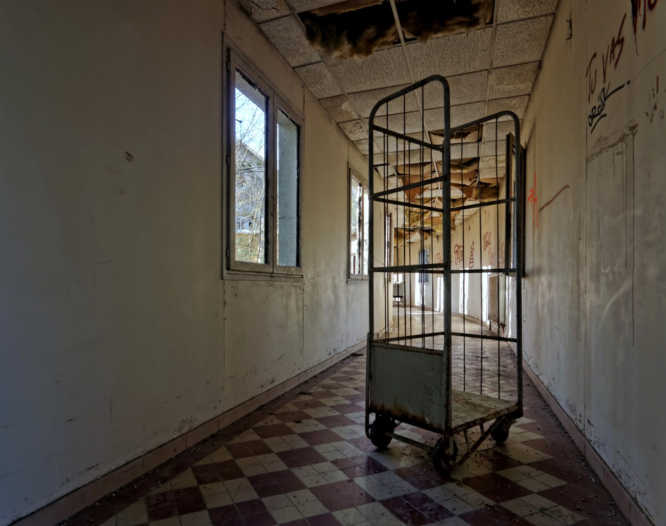 couloir sanatorium delirium, exploration urbaine, urbex