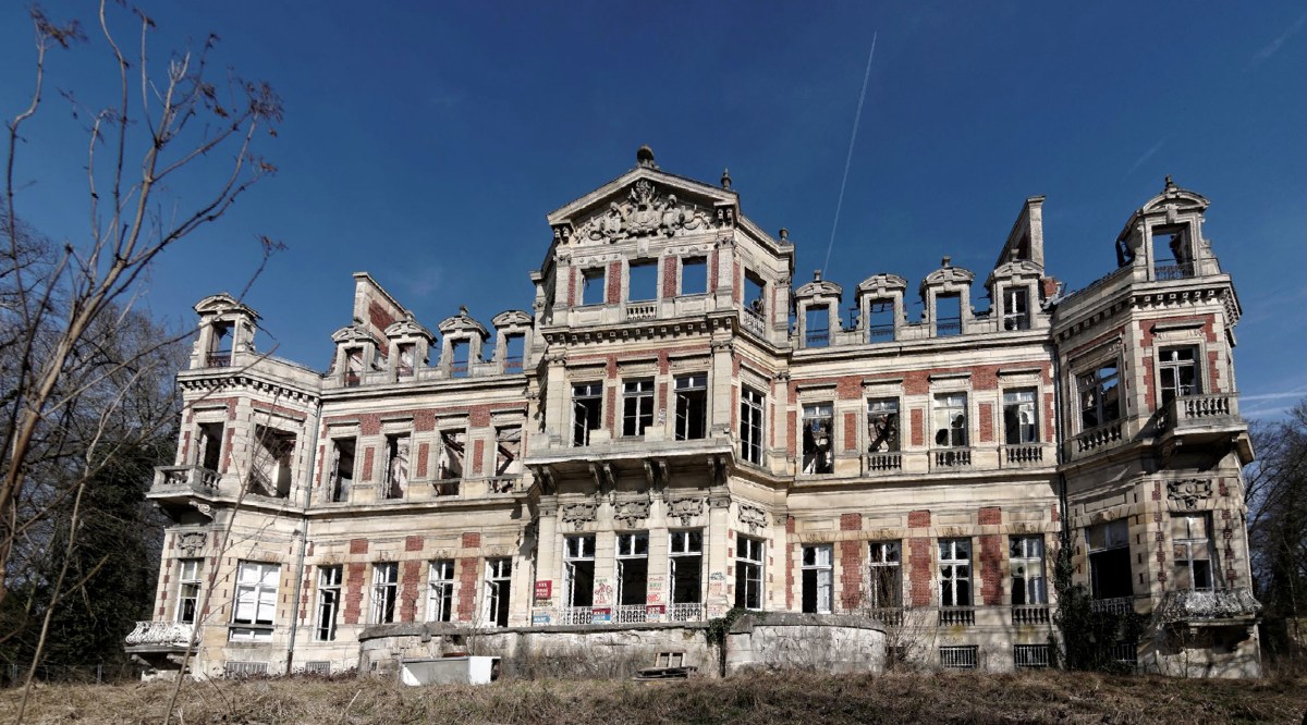 Urbex - façade arrière côté jardin, château Fruminet