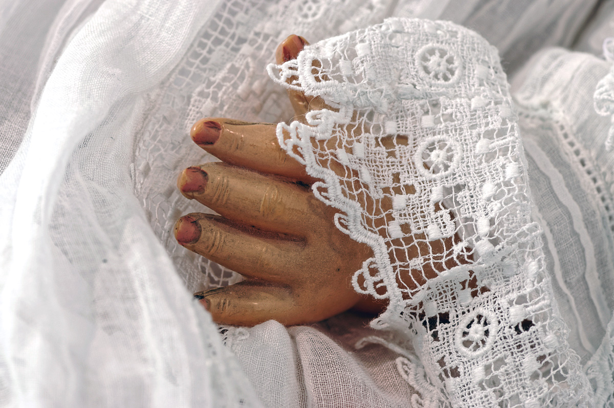 robes de baptême anciennes, broderies, bretagne, finistère, Guissény