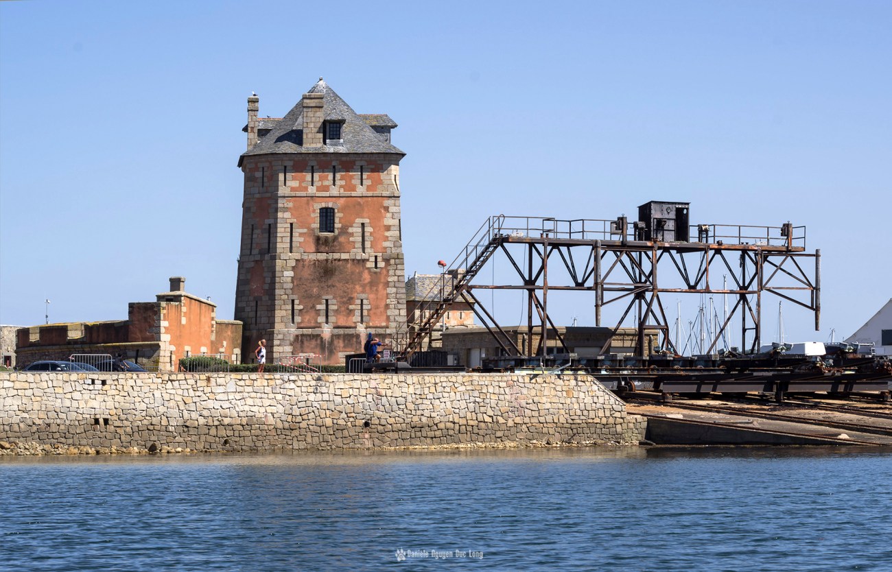 tour Vauban et rampes copie