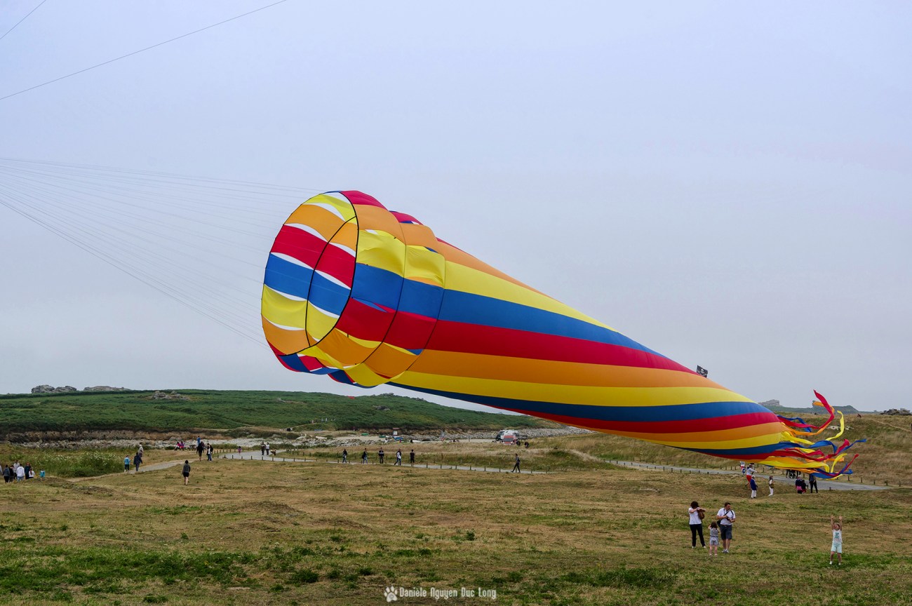 cerf-volant-tube-cone, , festival du vent et du cerf-volant à Porspoder, Porspoder, Bretagne, Finistère