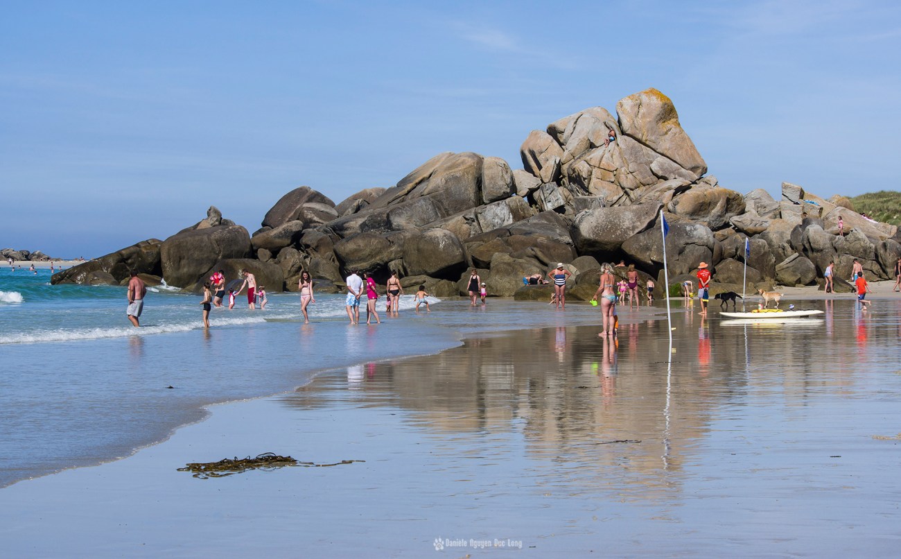 les-amiets-a-la-plage-rochers-et-reflets-copie