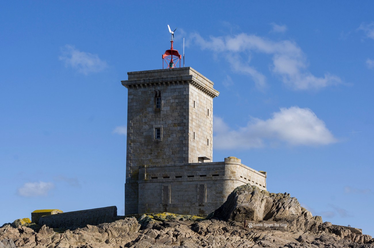 ile-noire-de-3_4-1-copie