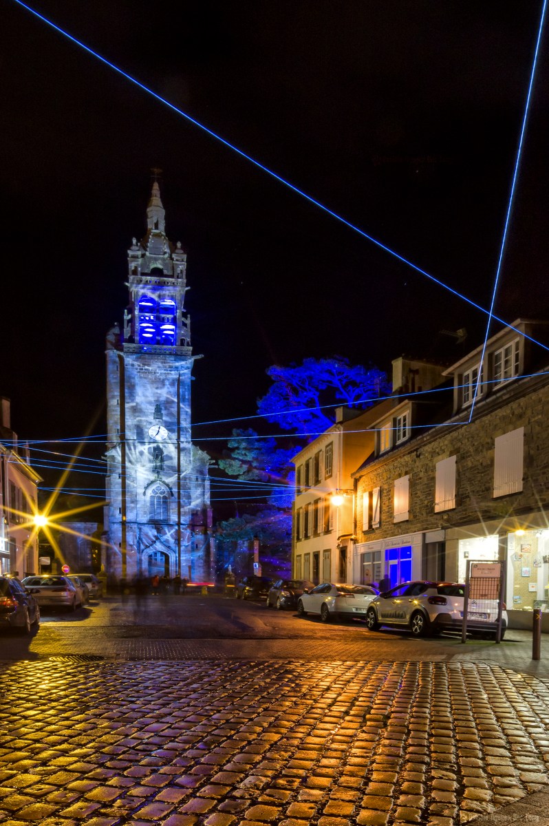 Bretagne, décorations noël landerneau, finistère, illuminations ville de Landerneau, Landerneau, les bonhommes de neige de Landerneau, pont de Rohan de nuit à Landerneau, pont de Rohan illuminé, Pont de Rohan Landerneau