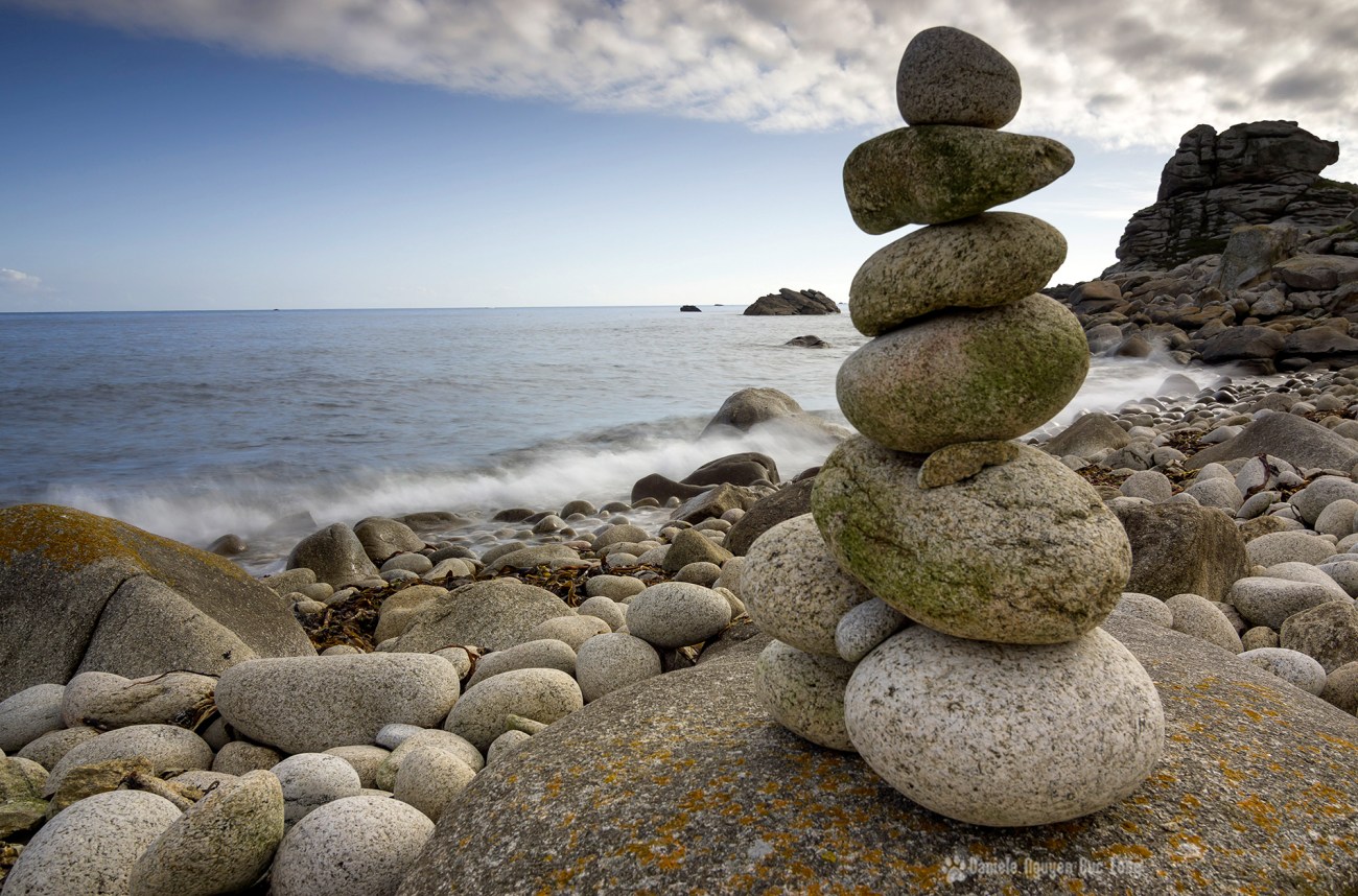 pose longue sur les galets à Beg Monon , Plouguerneau, Bretagne, finistère