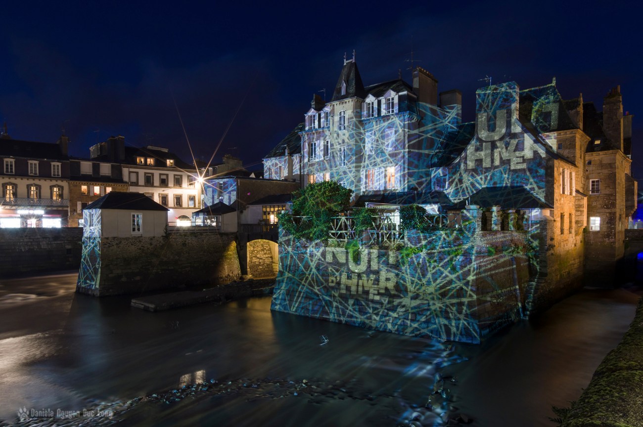 Bretagne, décorations noël landerneau, finistère, illuminations ville de Landerneau, Landerneau, les bonhommes de neige de Landerneau, pont de Rohan de nuit à Landerneau, pont de Rohan illuminé, Pont de Rohan Landerneau