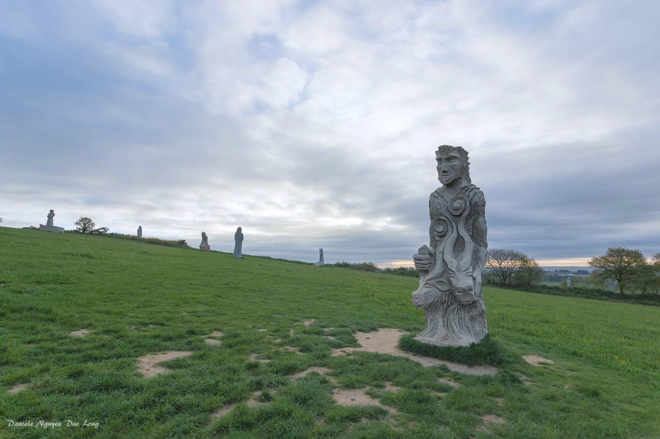 La Vallée des Saints à Quénéquillec CARNOËT- Jaoua La Vallée des Saints à Quénéquillec CARNOËT - Jaoua