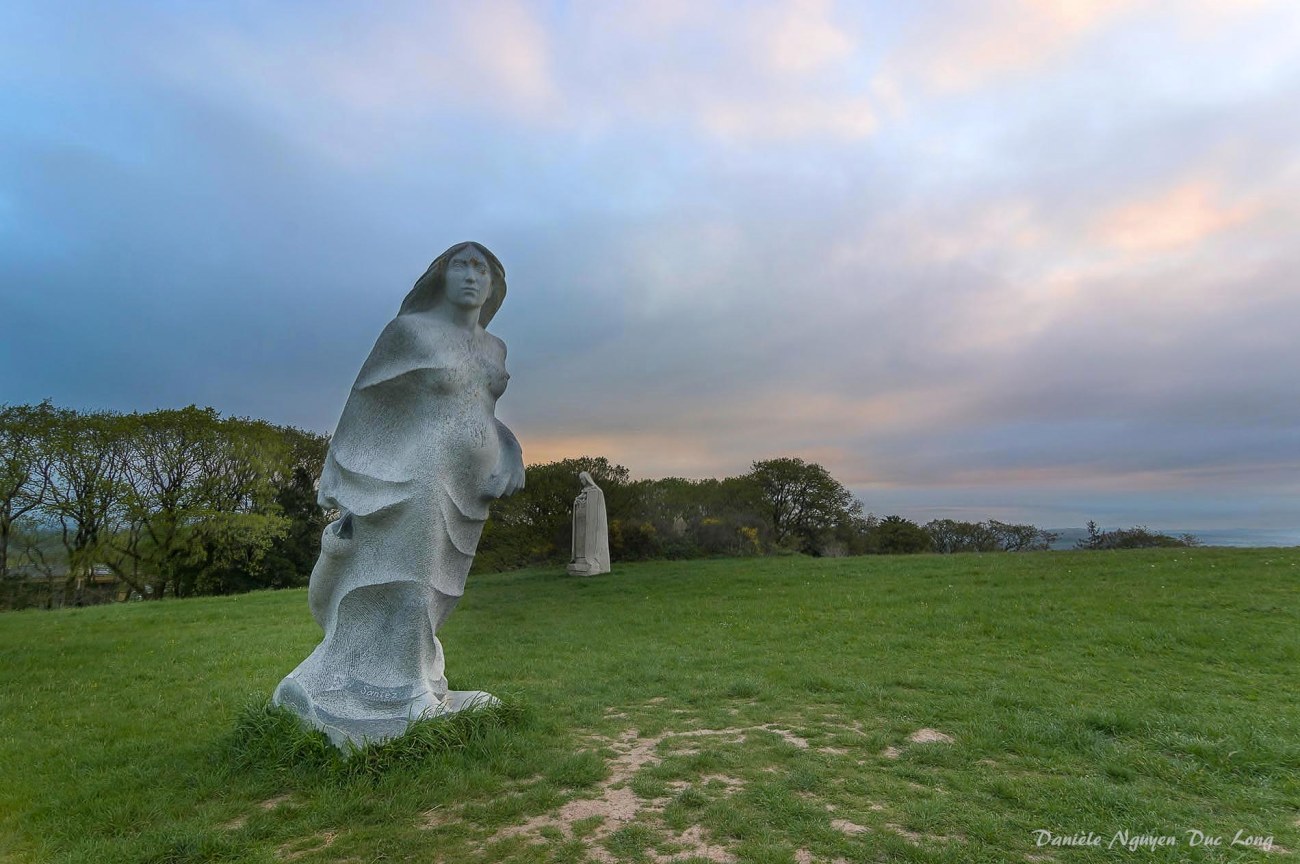 La Vallée des Saints à Quénéquillec CARNOËT - Klervi