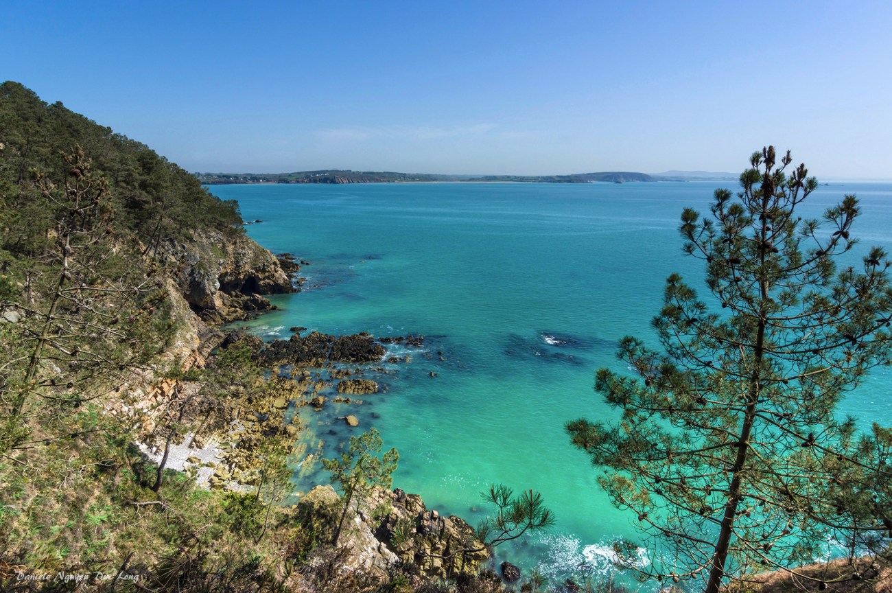 presqu'île de Crozon entre fort Kador et St-Hernot, Bretagne, Finistère