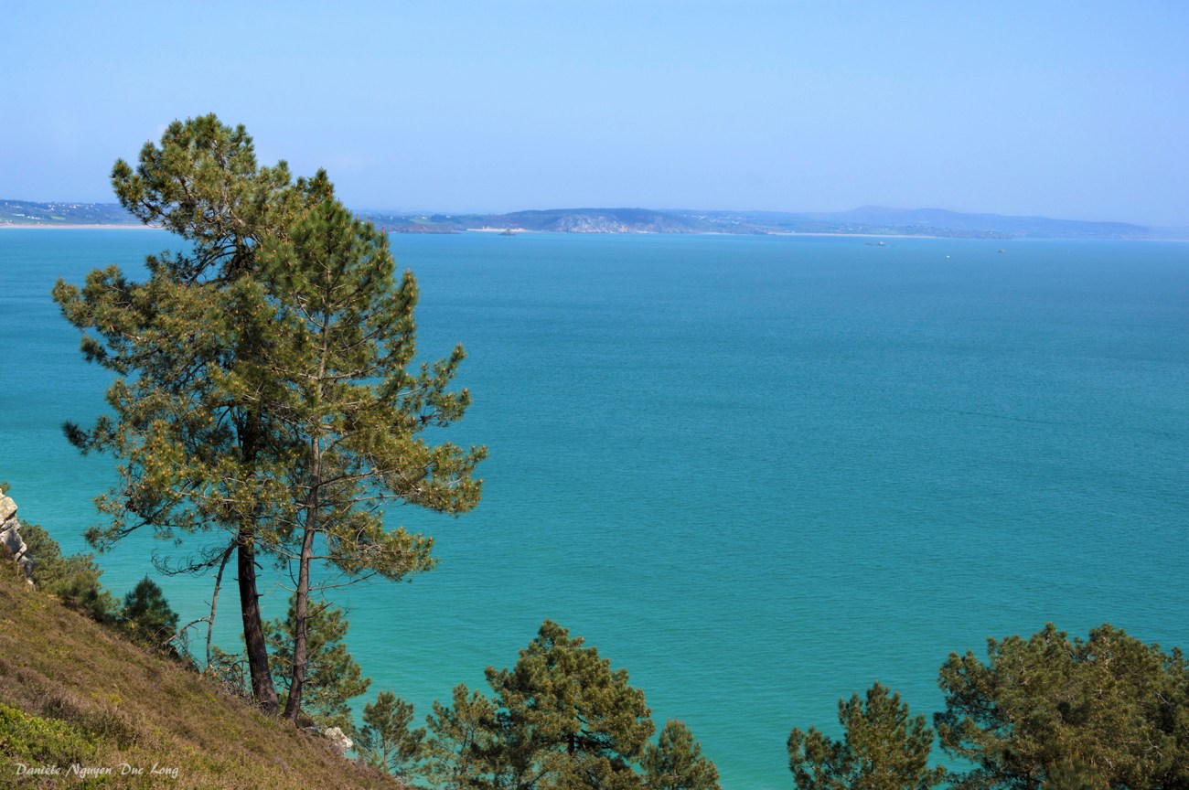 presqu'île de Crozon entre fort Kador et St-Hernot, Bretagne, Finistère