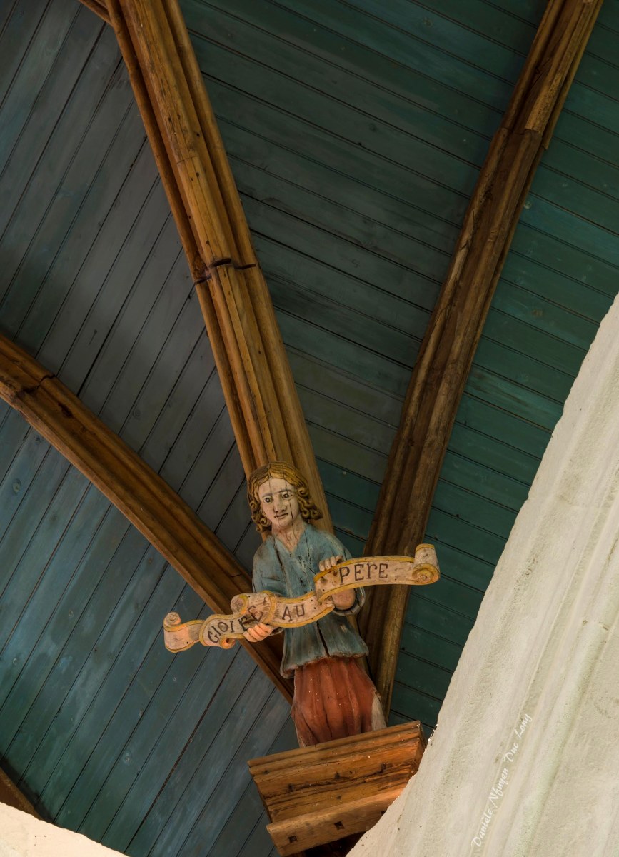 Chapelle Saint-fiacre Le Faouët, Bretagne, voûte plafond et têtes