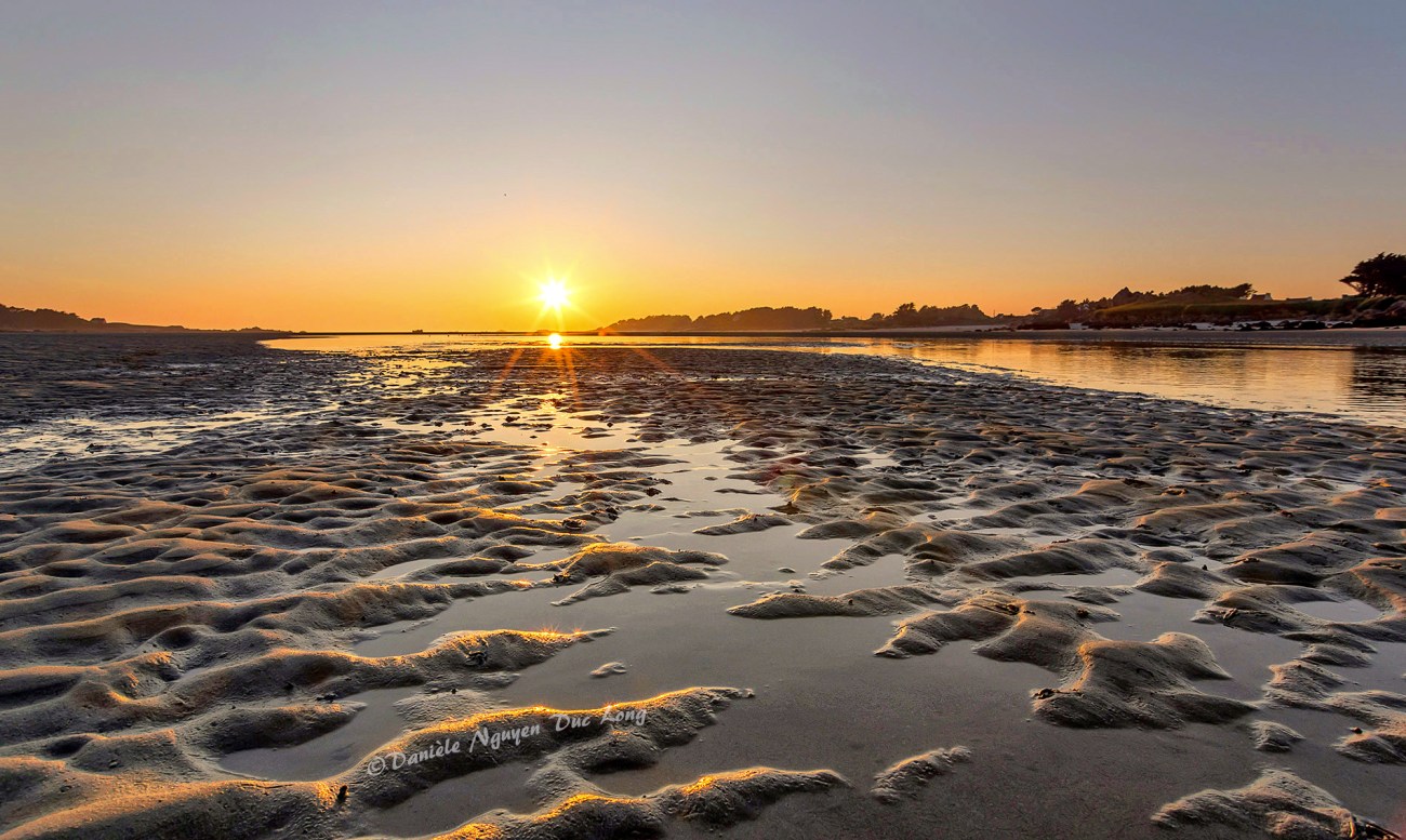 sunset, coucher de soleil, baie de Guissény, Guissény-sur-mer, Finistère, Bretagne