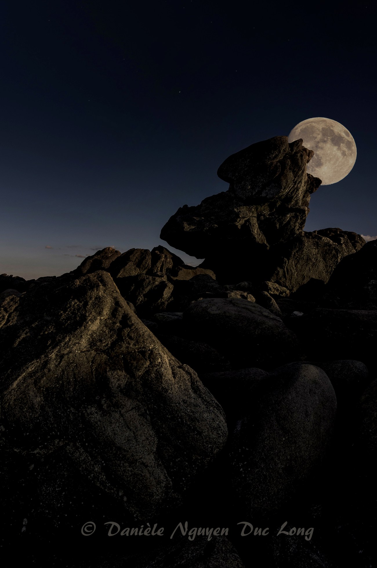 “Ne demandez jamais la lune. Elle pourrait vous être donnée. Et alors, qu'en feriez-vous ?” 🙄🤔